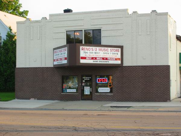 Flat Roc Theatre - Summer 2003 (newer photo)